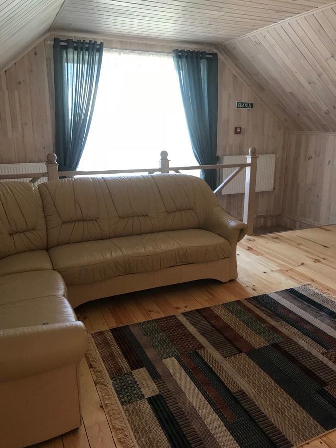 Готельно-ресторанний комплекс Прованс парк Почаев Экстерьер фото